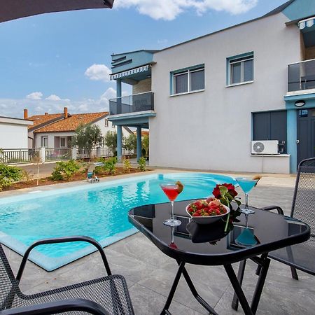 Stunning Apartment In Vrh Vrh  外观 照片