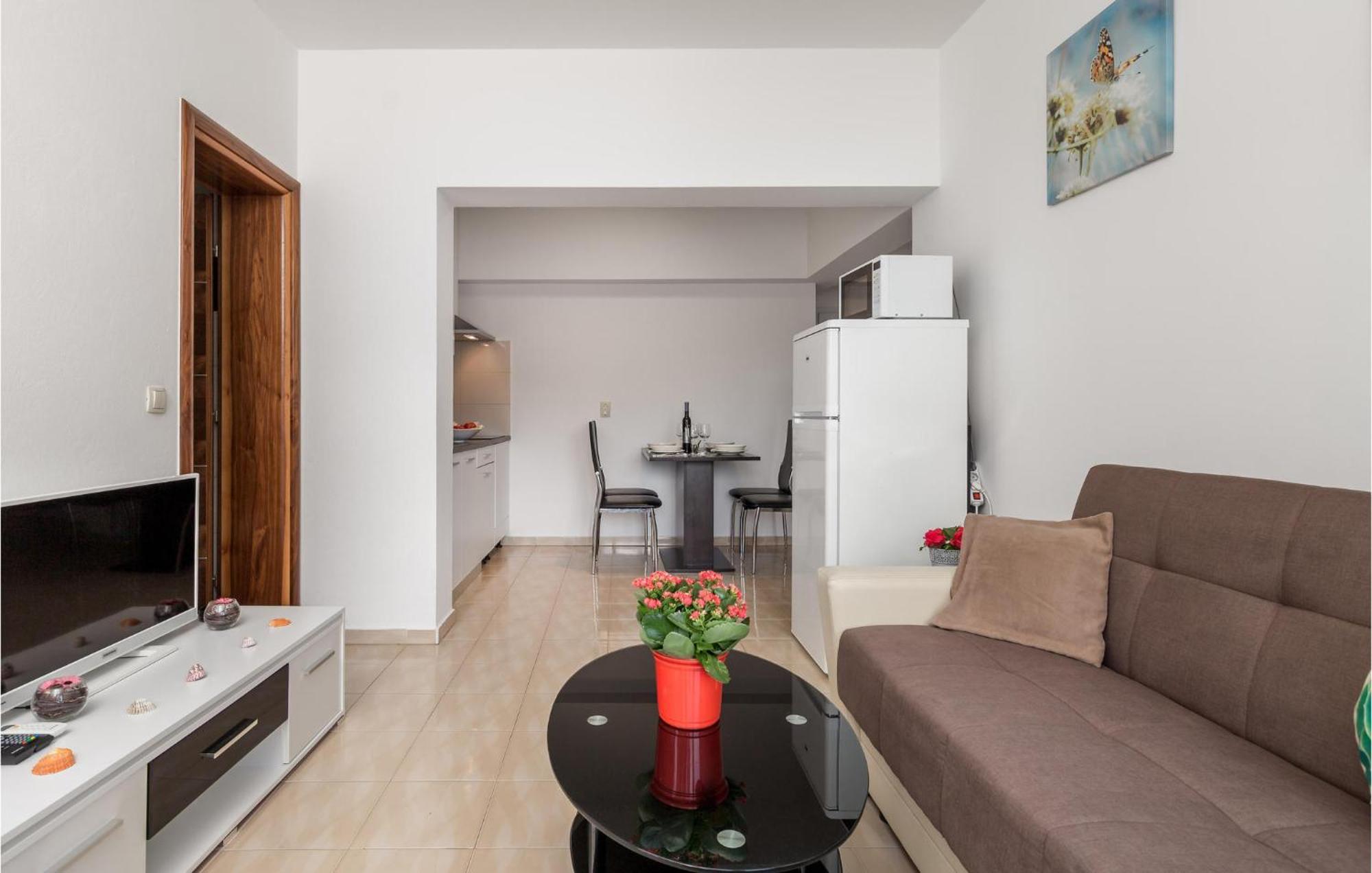 Stunning Apartment In Vrh Vrh  外观 照片